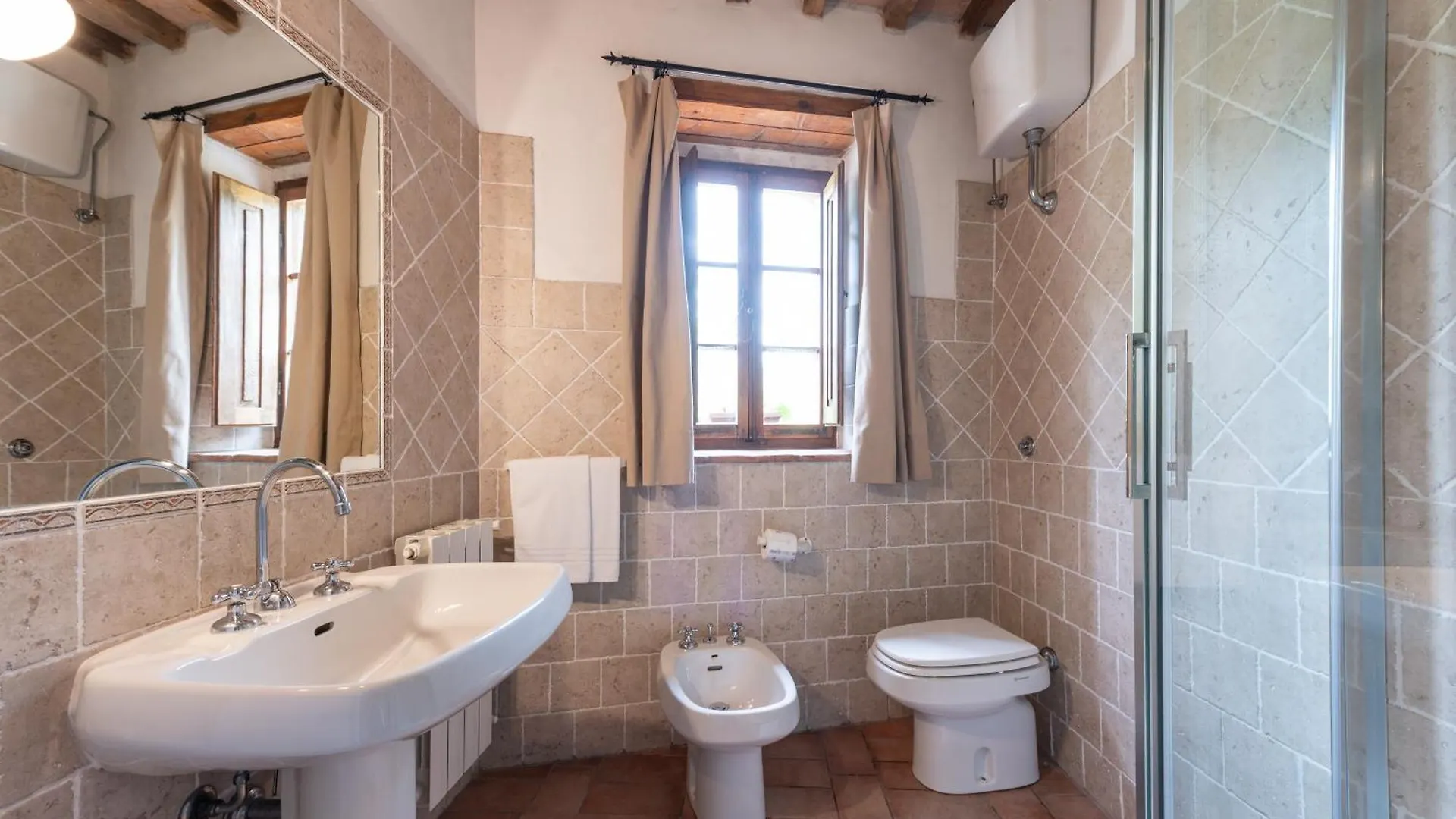 Alojamento de Turismo Rural Agriturismo Colli Di Travale Montieri Itália